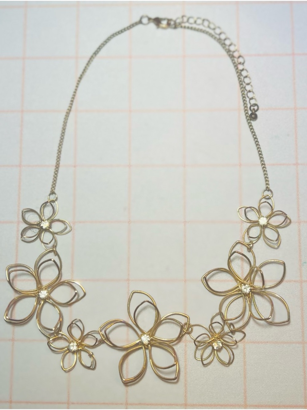 Cracker Barrel Gold Lotus Flower Cluster Necklace